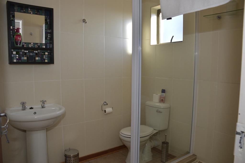 Two Bells Guest House Bloemfontein Oda fotoğraf