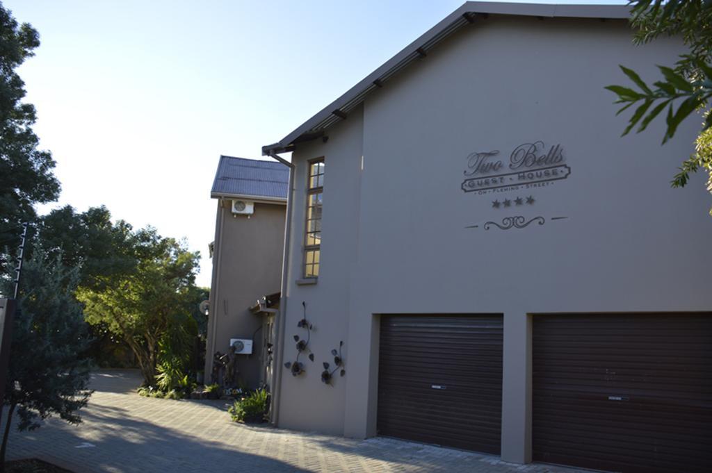 Two Bells Guest House Bloemfontein Dış mekan fotoğraf