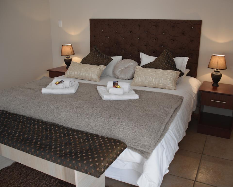 Two Bells Guest House Bloemfontein Oda fotoğraf